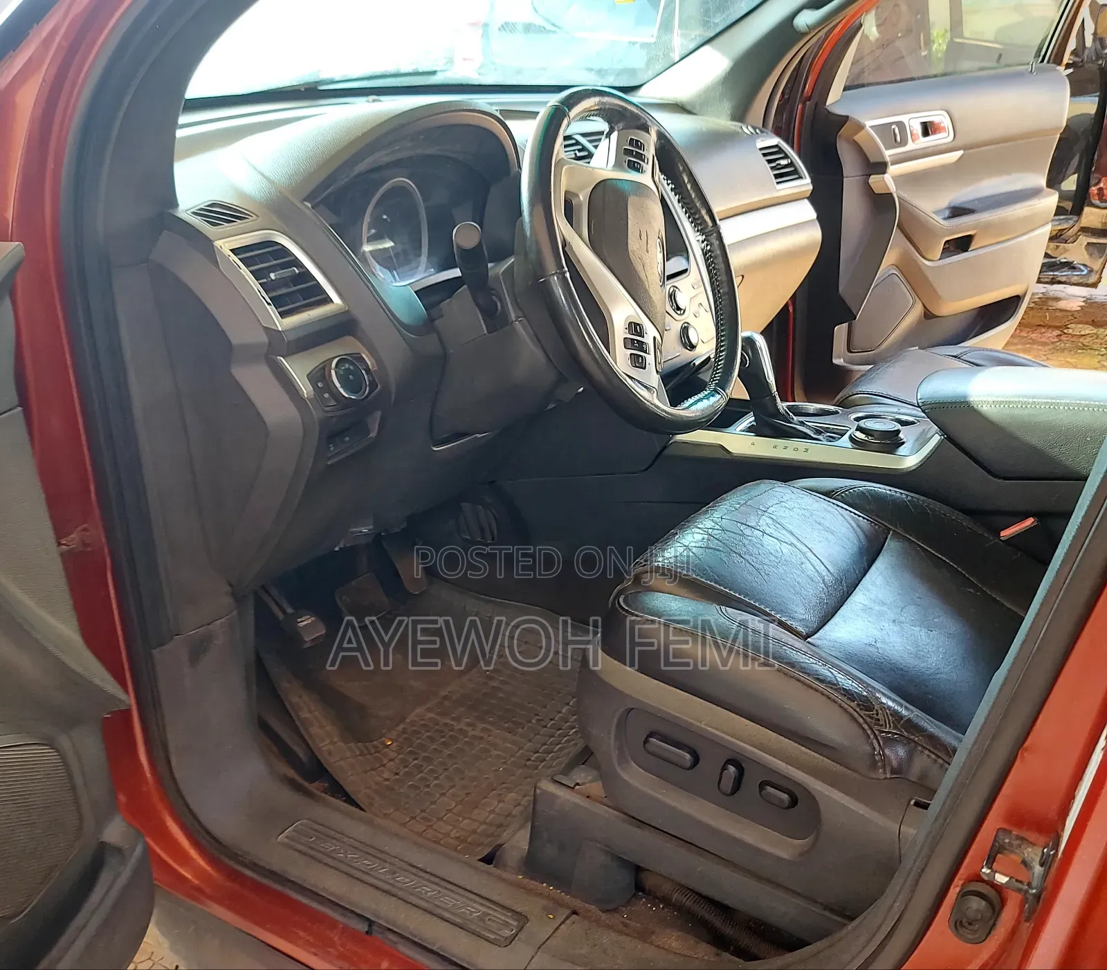 Ford Explorer 2012 Brown