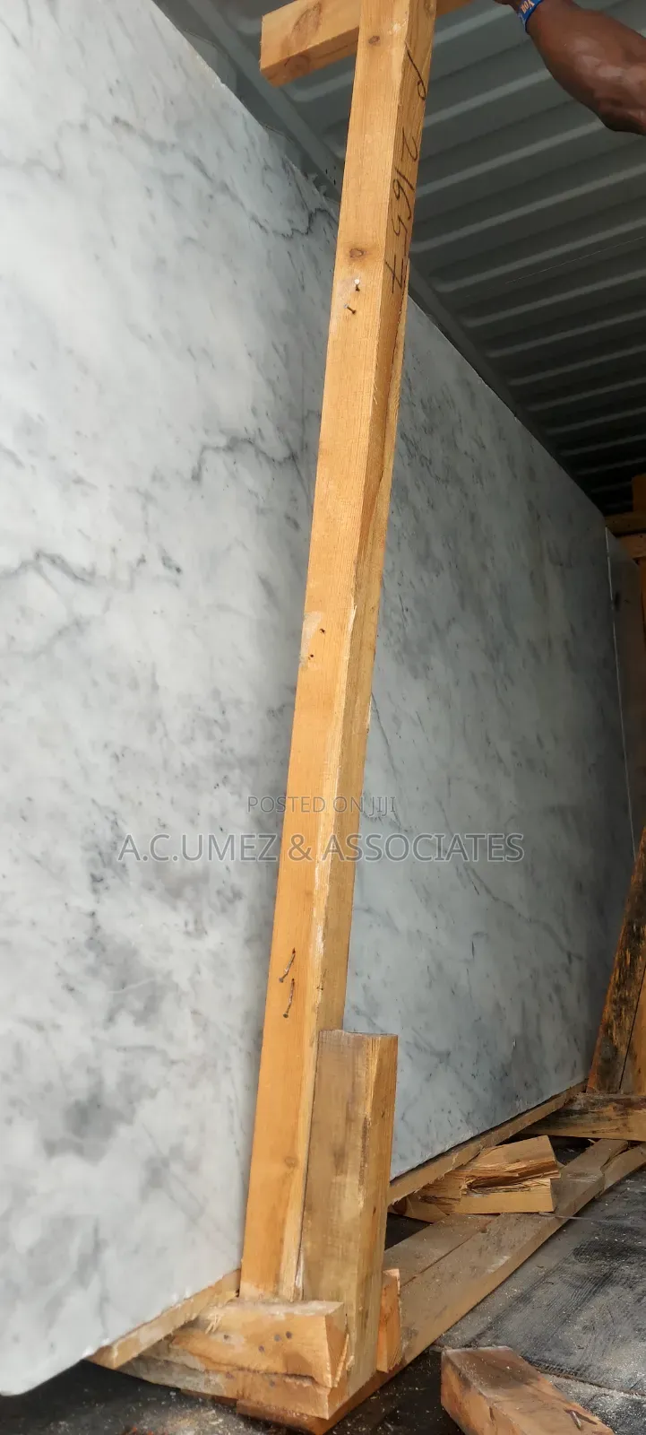 White Ash Carrara
