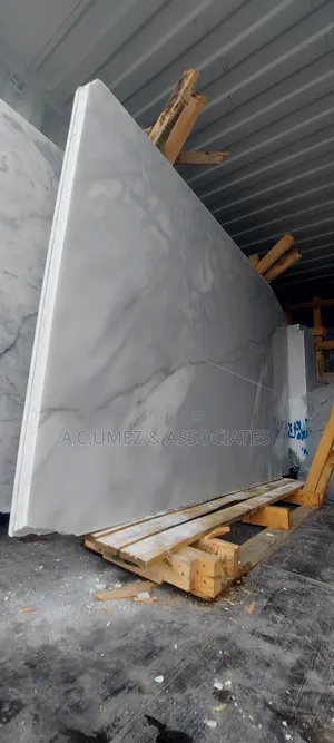 White Ash Carrara