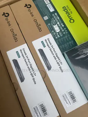 Tp Link 24 Ports Gigabits Managed Switch + 4 SFP