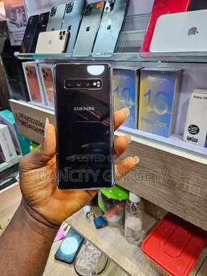 Samsung Galaxy S10 128 GB Black