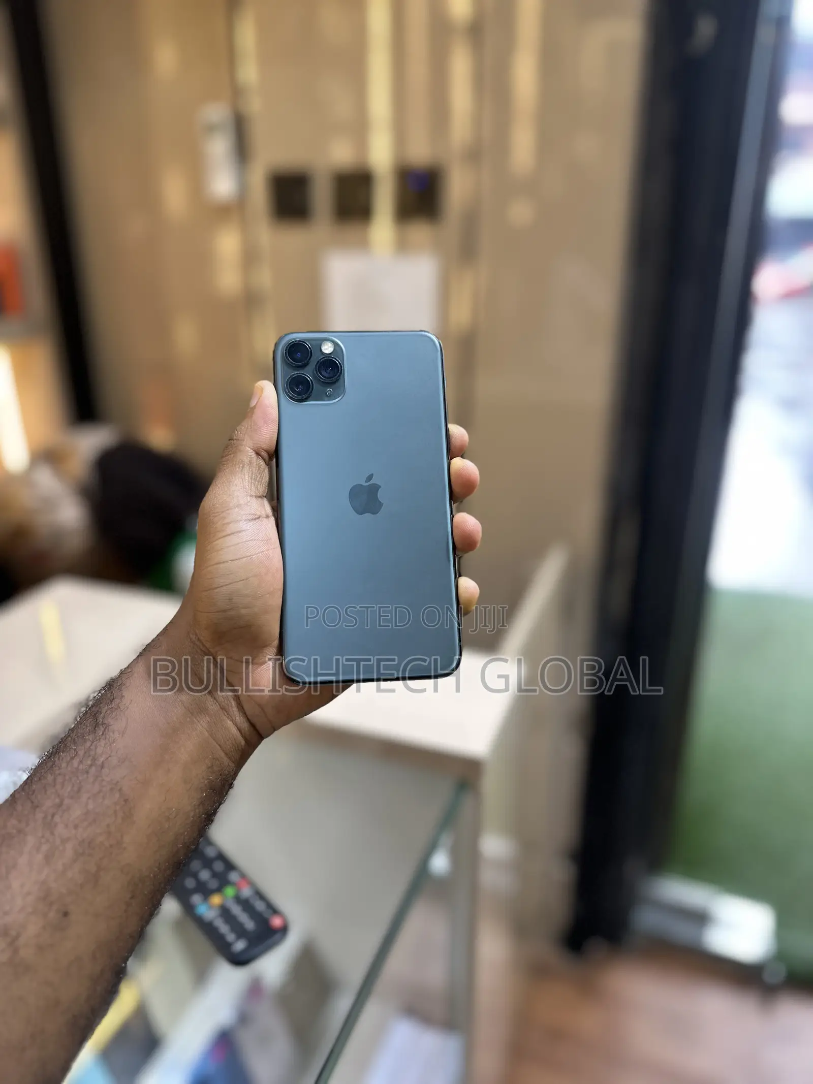 Apple iPhone 11 Pro Max 64 GB Black