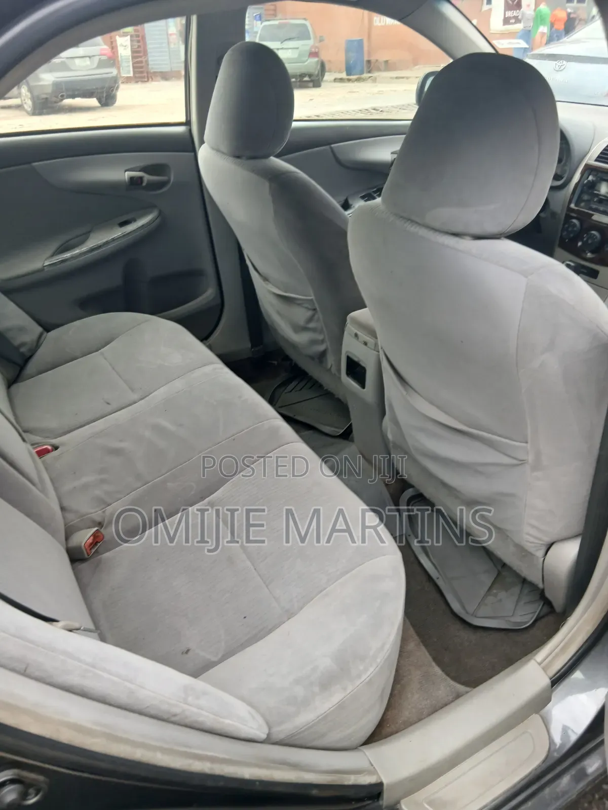Toyota Corolla 2010 Gray