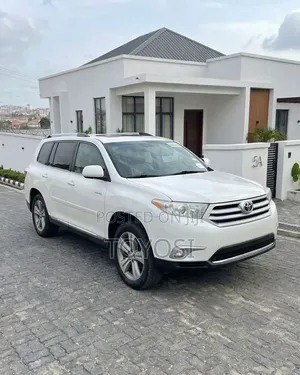 Toyota Highlander 2013 White