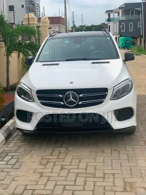 Mercedes-Benz GLE-Class GLE 400 4MATIC 2018 White