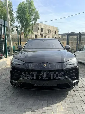 Lamborghini Urus Pearl Capsule 2021 Black
