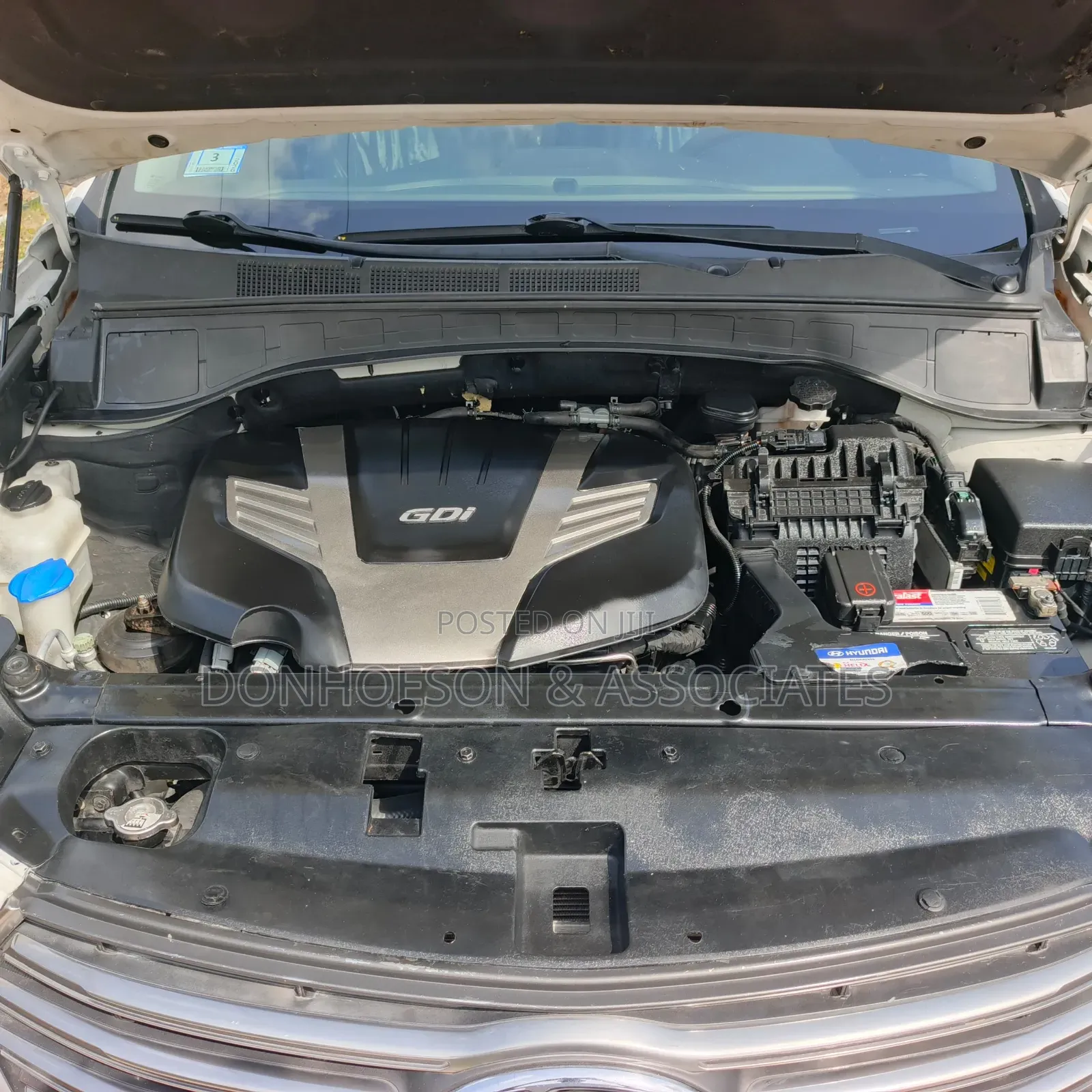 Hyundai Santa Fe 2017 White