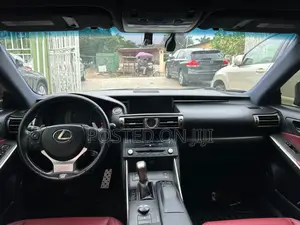 Lexus IS 300 AWD 2016 Silver