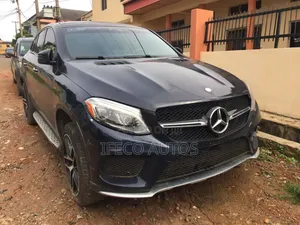 Mercedes-Benz GLE-Class 2016 Blue