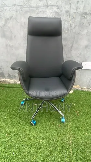 Foreign Office Chair