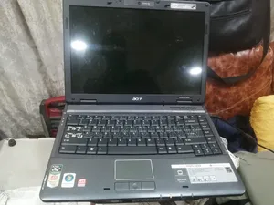 Laptop Acer Extensa 4420 2GB HDD 140GB