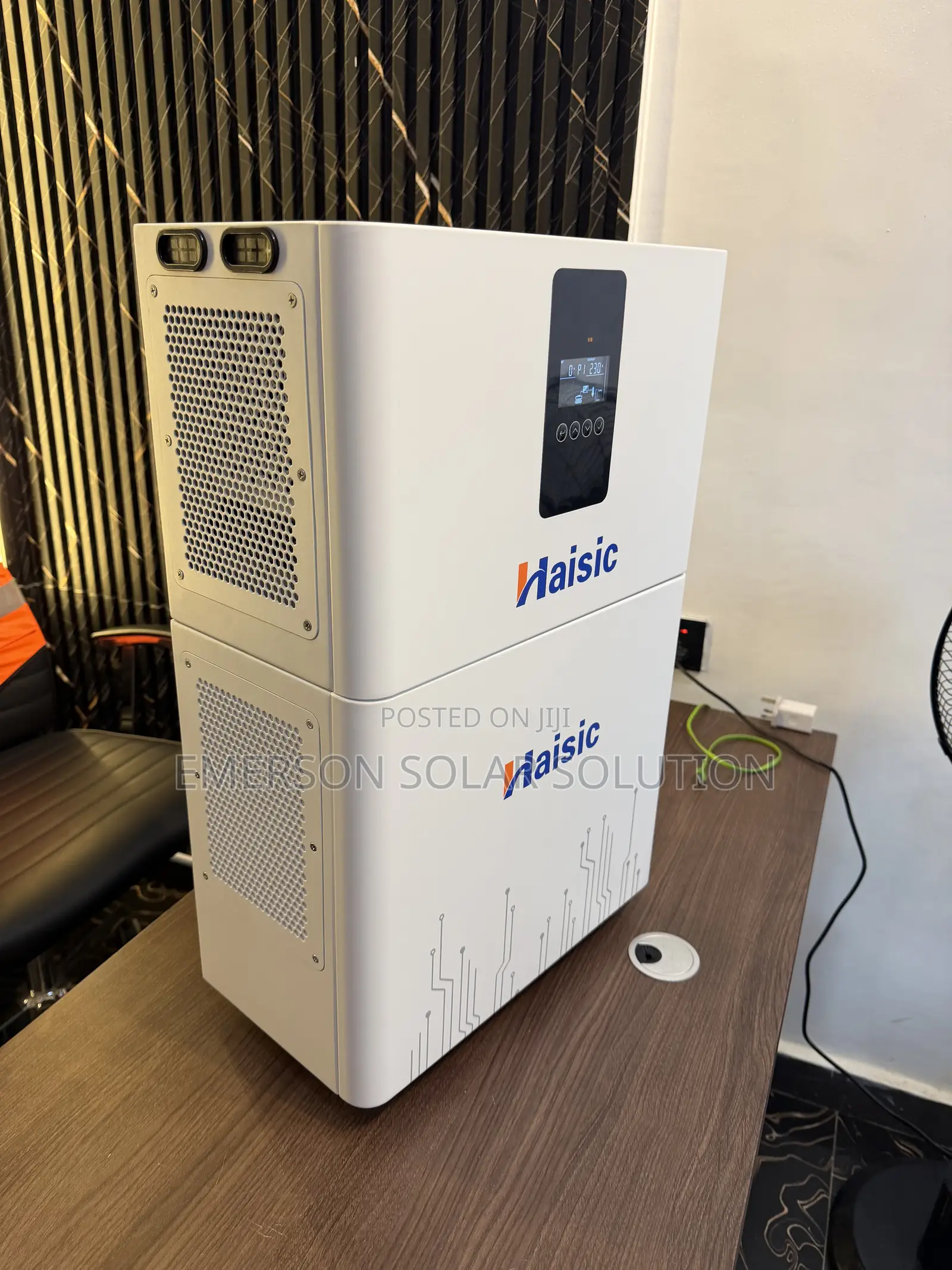 Haisic 4kwh All in One Solar Generator System