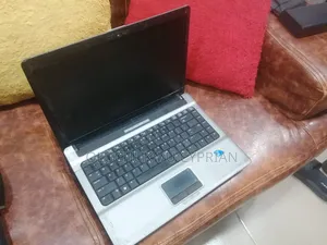 Laptop HP Compaq 6530b 2GB Intel Core 2 Quad HDD 140GB