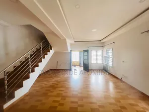 4bdrm Duplex in Sangotedo for rent