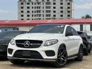 Mercedes-Benz GLE-Class AMG GLE 43 4MATIC 2017 White