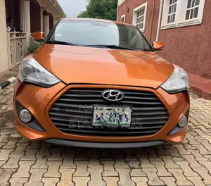 Hyundai Veloster 2013