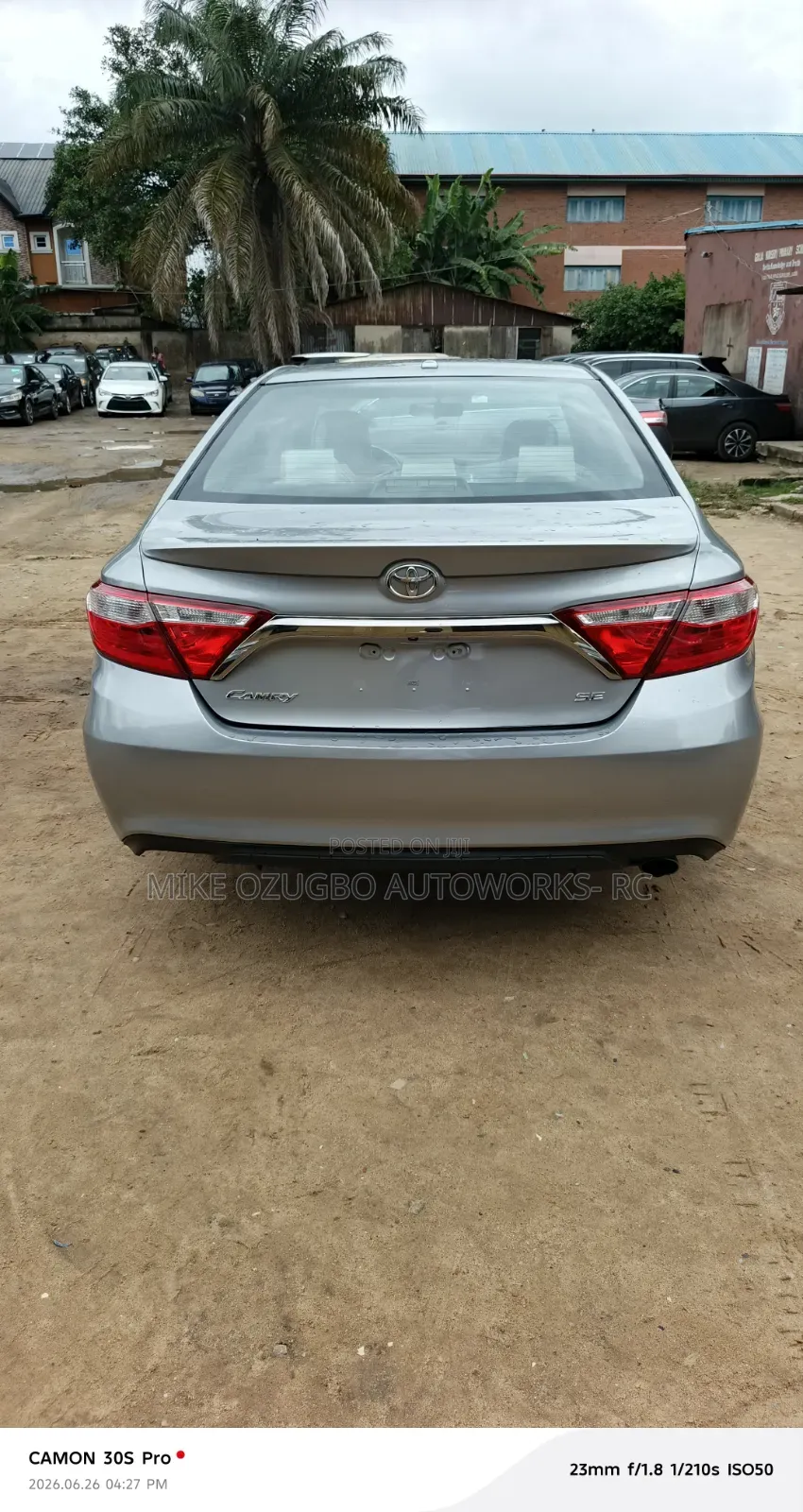 Toyota Camry 2016