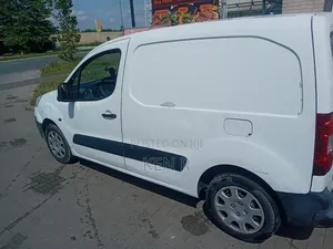 Peugeot Boxer 2010 White