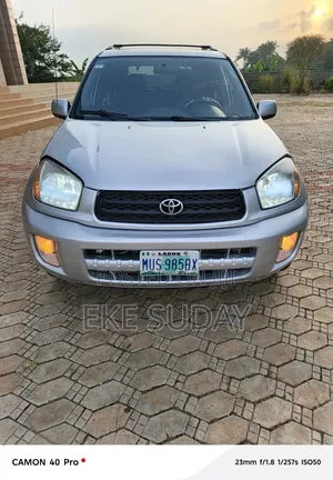 Toyota RAV4 Automatic 2003 Silver