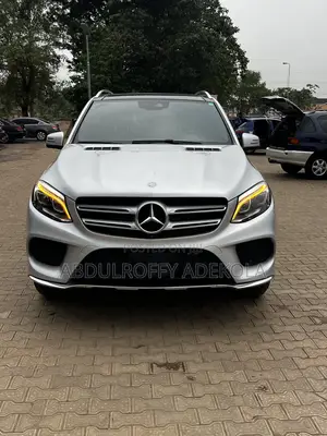 Mercedes-Benz GLE-Class GLE 400 4MATIC 2017 Silver