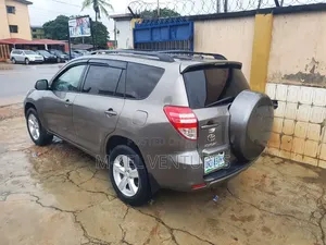Toyota RAV4 2011 Gray