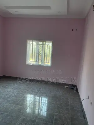 2bdrm Apartment in Sabon Lugbe for rent