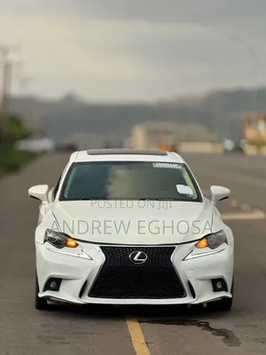 Lexus IS 2017 White