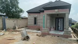 3bdrm Bungalow in Ikorodu for sale