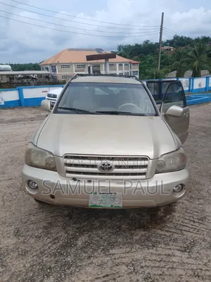 Toyota Highlander V6 2006 Gold