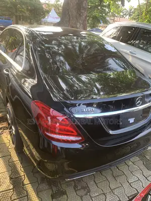 Mercedes-Benz C300 Base 4Matic Sedan AWD (2.0L 4cyl 7A) 2016 Black