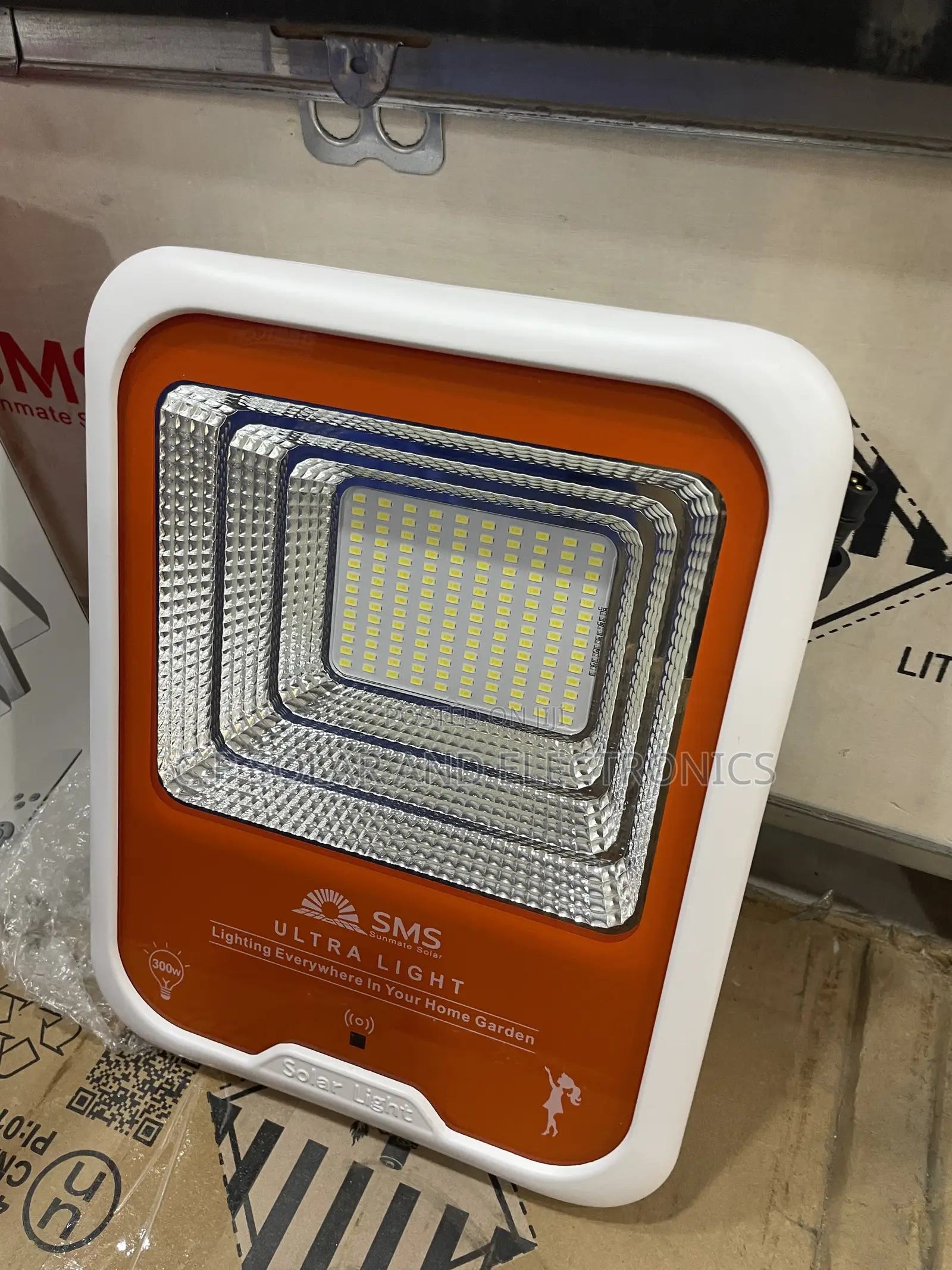 SMS Solar Flood Light 300w