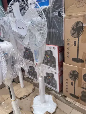 Solar Rechargeable Fan 18’Inchs