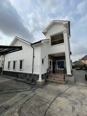Furnished 5bdrm Bungalow in Kyc Estate Lugbe, Kiami for sale