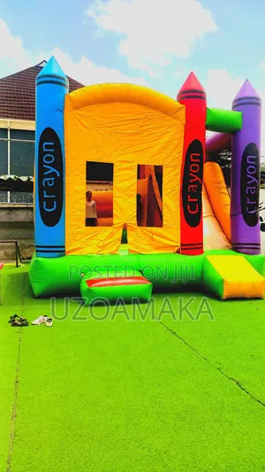 Bouncing Castle With Slide