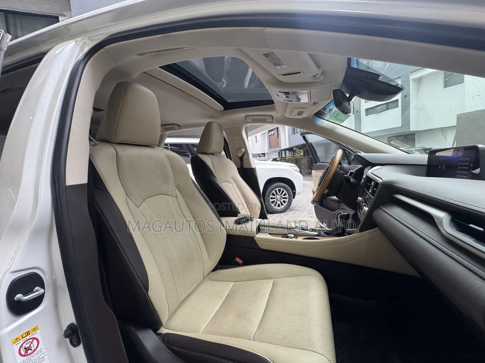 Lexus RX 350L Luxury AWD 2018 White