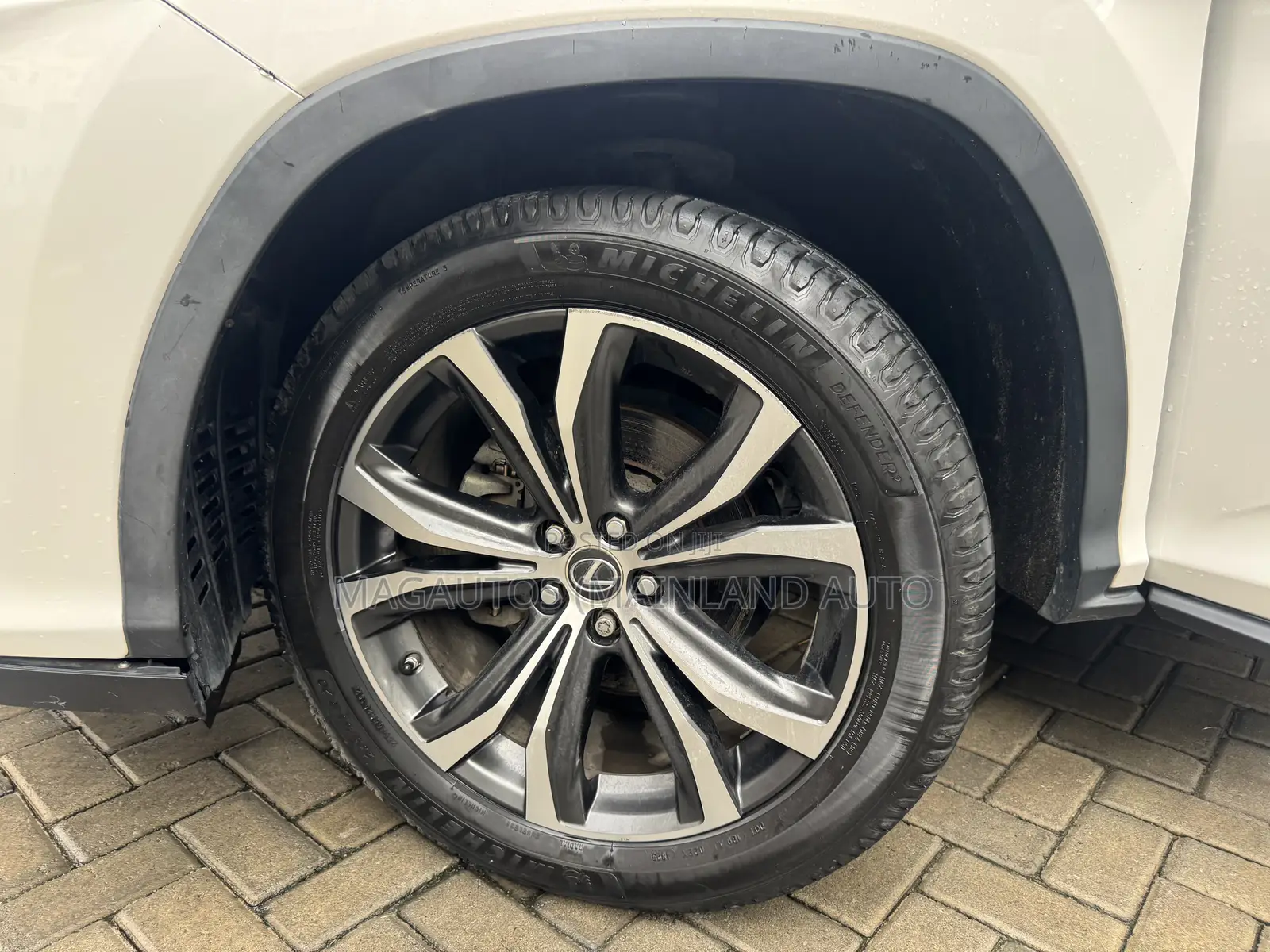 Lexus RX 350L Luxury AWD 2018 White