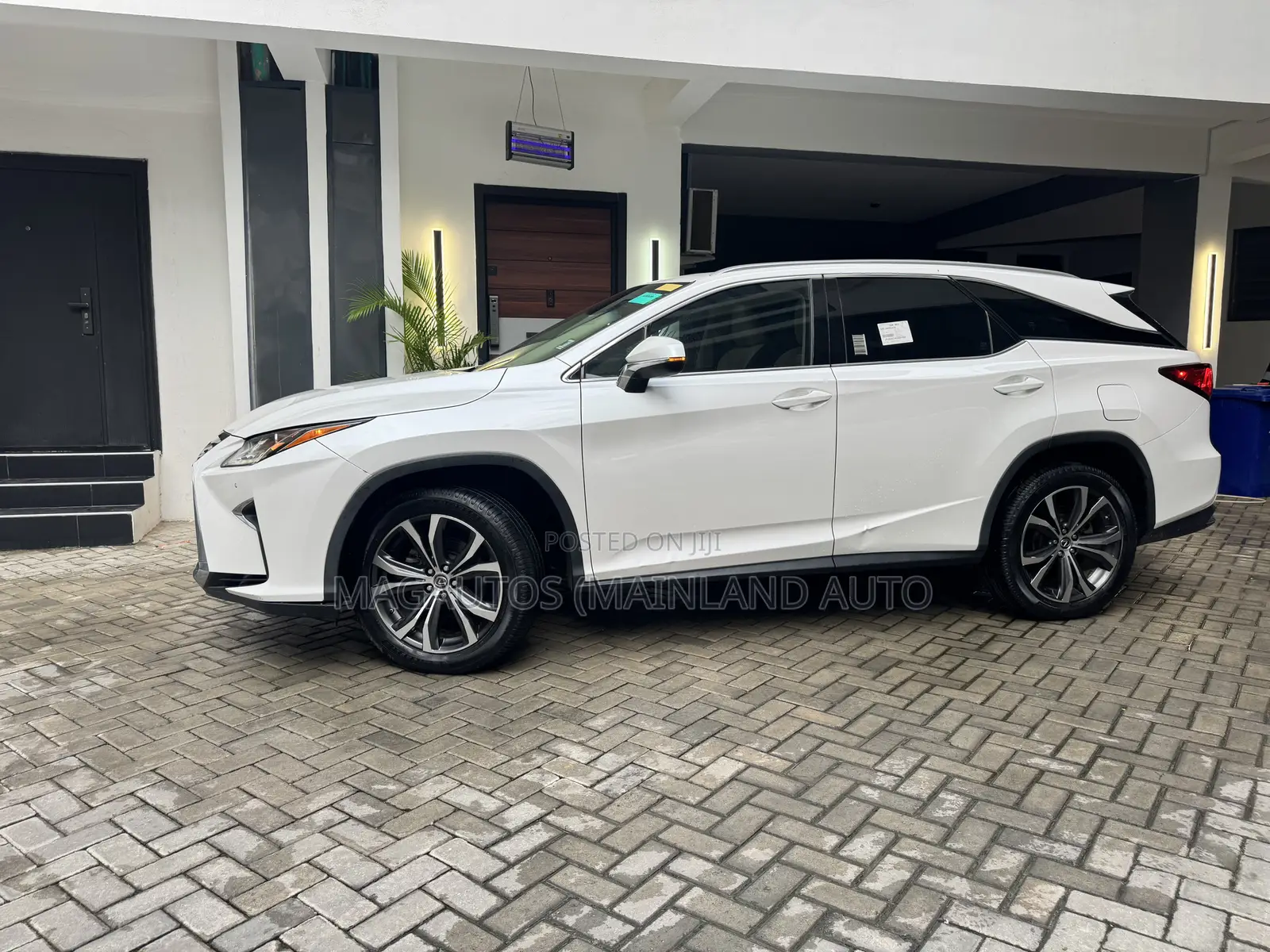 Lexus RX 350L Luxury AWD 2018 White