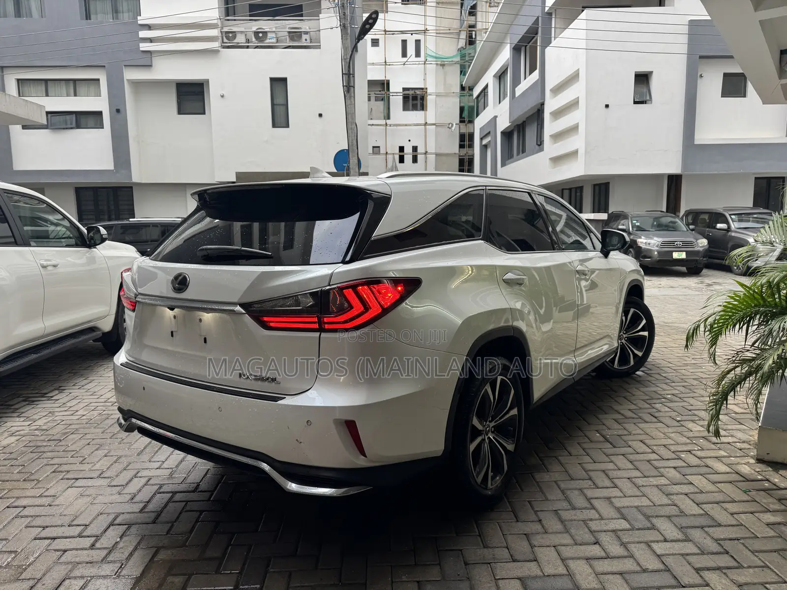 Lexus RX 350L Luxury AWD 2018 White