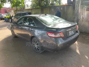 Toyota Camry 2008 Gray