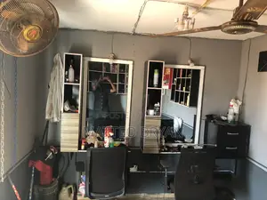 Barbing Salon