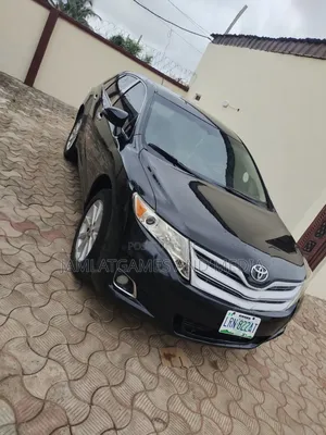 Toyota Venza LE 2010 Black