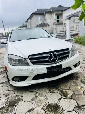 Mercedes-Benz C250 2010 White