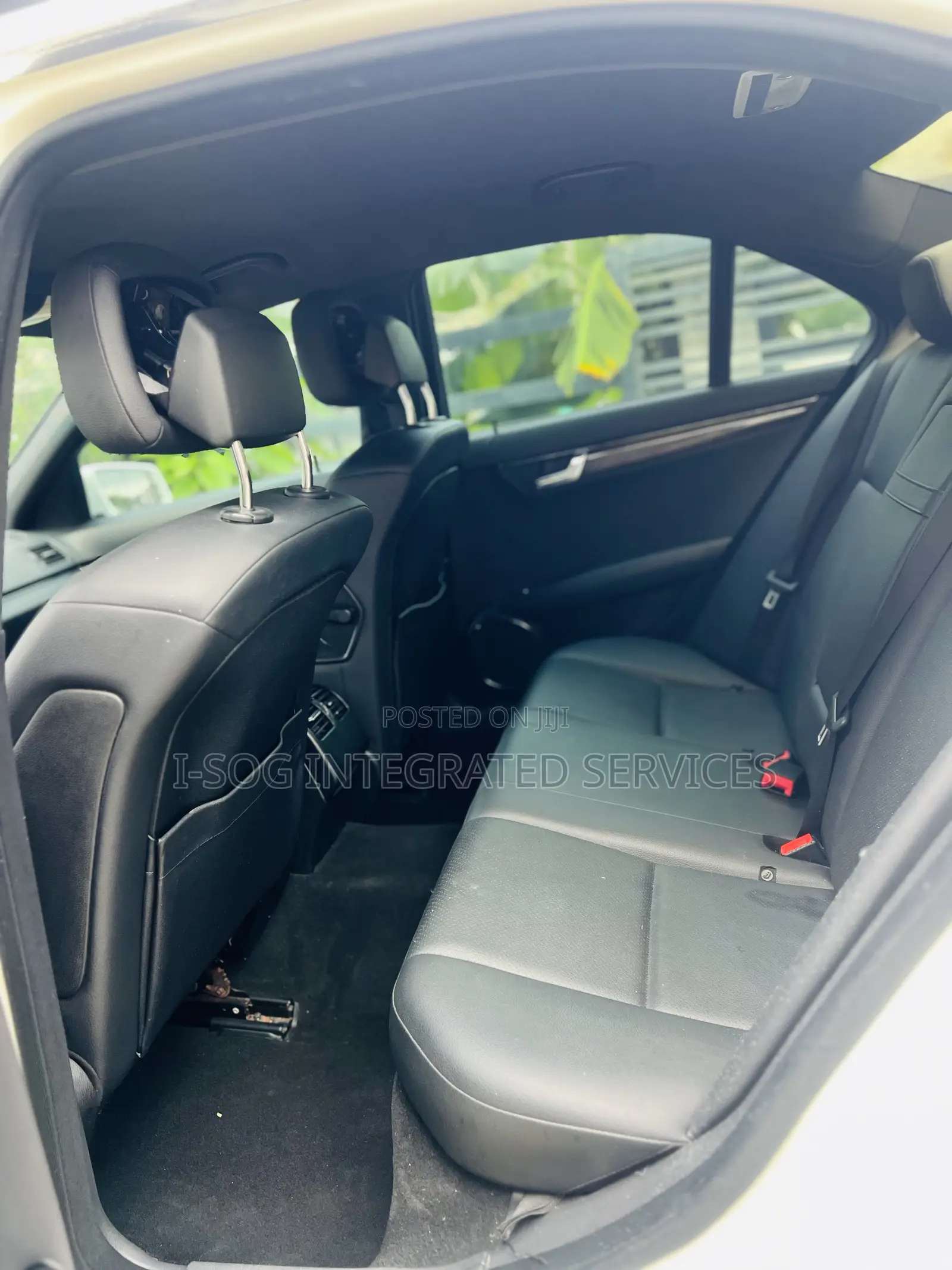 Mercedes-Benz C250 2010 White