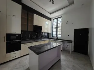 4bdrm Duplex in Sangotedo for rent