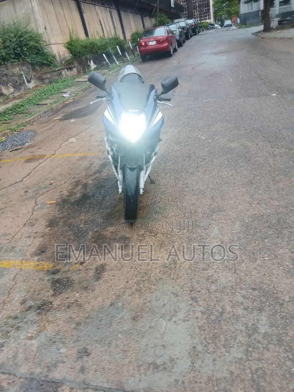 Suzuki GS 2013 Blue