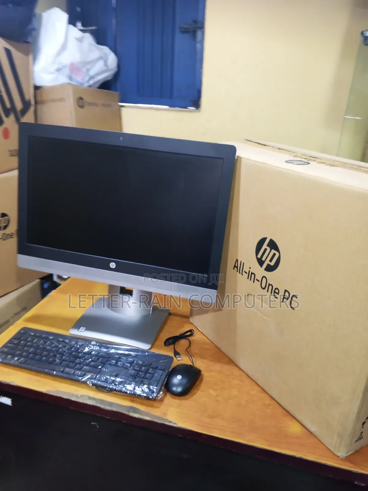 New Desktop Computer HP ProOne 400 4GB Intel Core i5 HDD 500GB