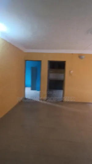 2bdrm Apartment in Akowonjo for rent