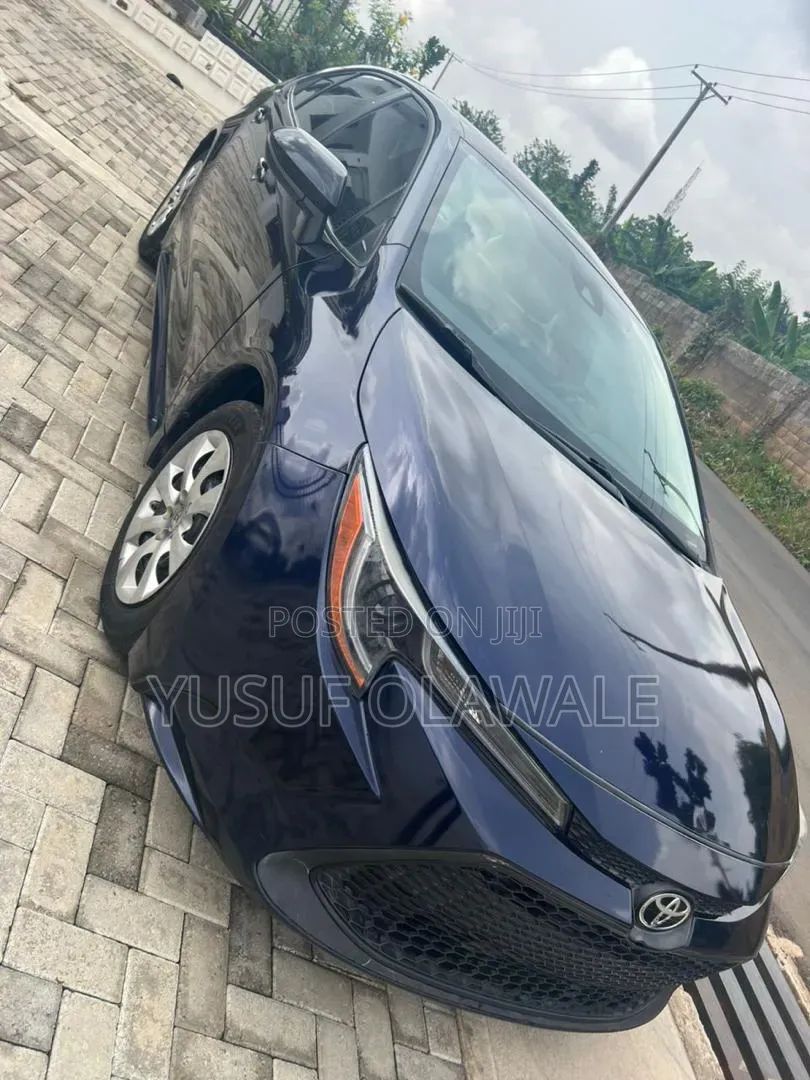 Toyota Corolla 2020 Blue