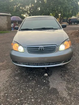 Toyota Corolla 2004 Silver