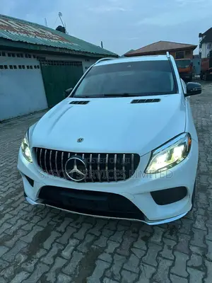 Mercedes-Benz GLE-Class 2017 White